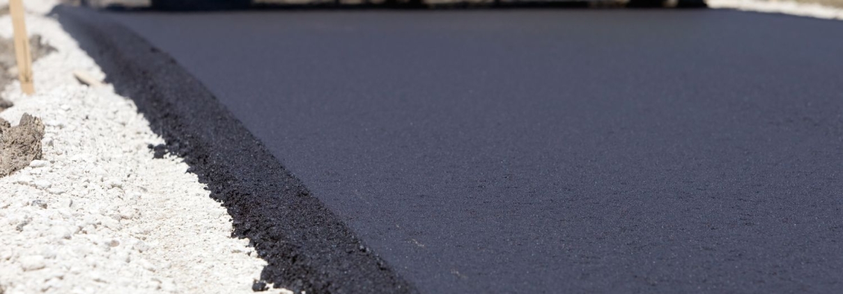 Best Asphalt Paving Contractors in Warren